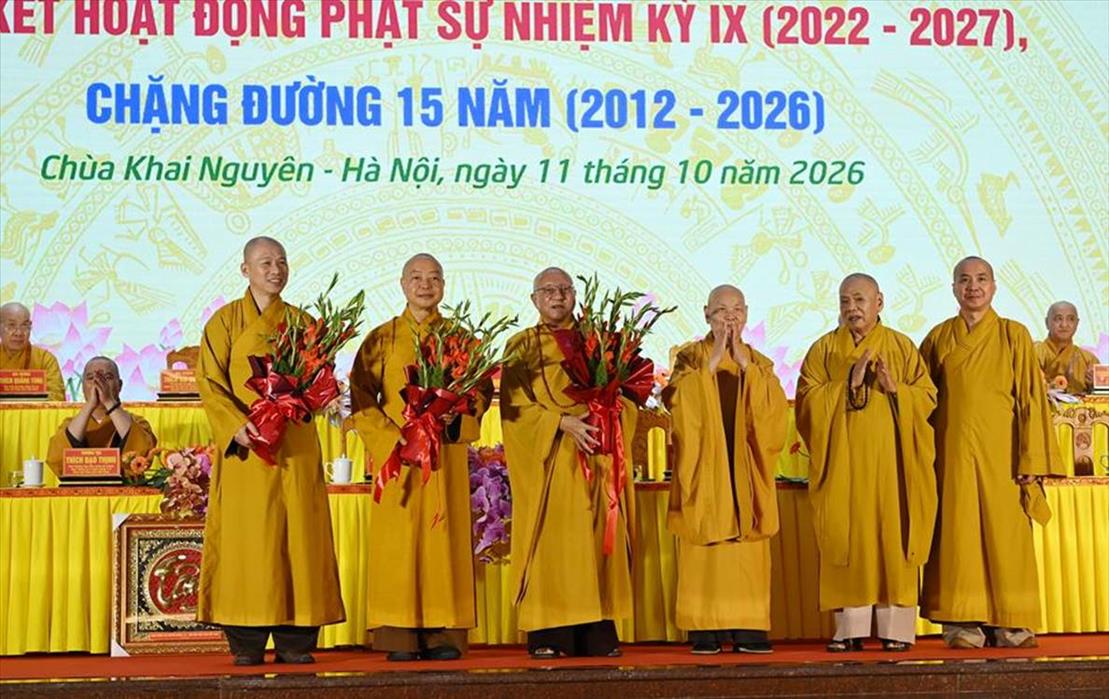 truyen-thong-phat-giao-viet-nam-sau-15-nam-tu-tin-phat-su-den-ket-noi-cong-dong_nguoiphattu_com_nhu luc pham ngoc son  (73).jpg